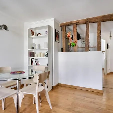 Superbe T2 Avec Balcon Proche Du Musee De La Vie Romantique Apartment *