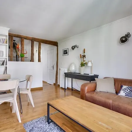 Apartment Superbe T2 Avec Balcon Proche Du Musee De La Vie Romantique